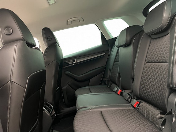 Skoda Karoq 16 of 30
