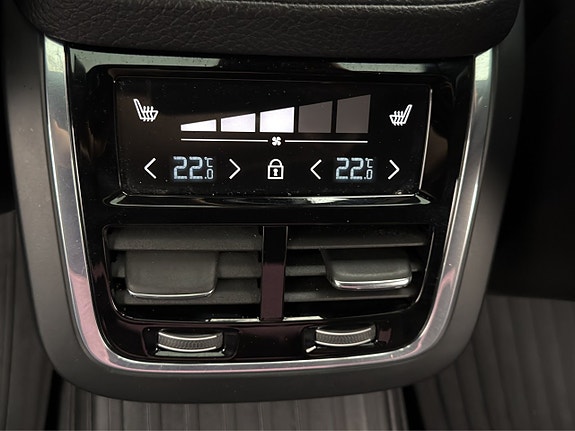 Volvo S90 12 of 30