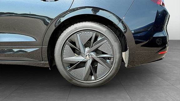 Skoda Enyaq Coupe RS 6 of 13