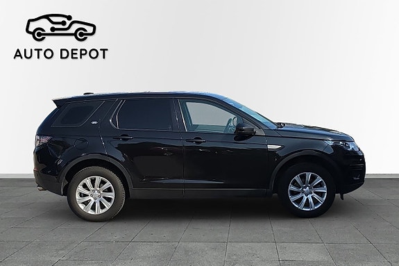 Land Rover Discovery Sport 3 of 9