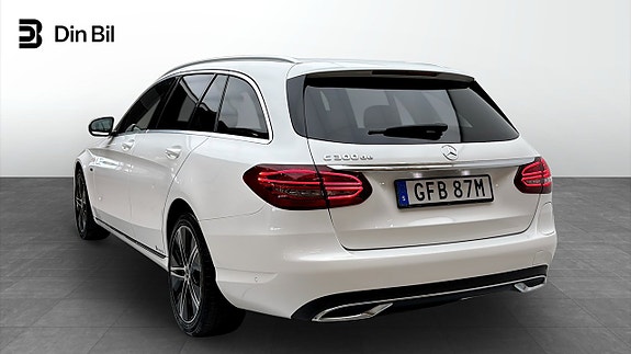 Mercedes-Benz 300 CD 3 of 14