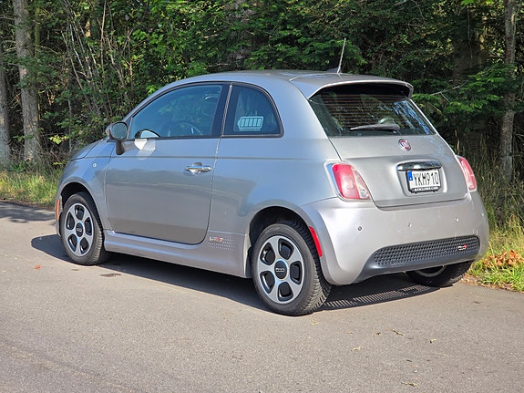 Fiat 500e 4 of 7