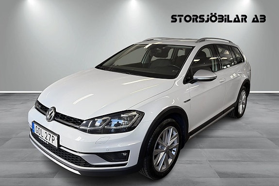 Volkswagen Golf Alltrack 7 of 19