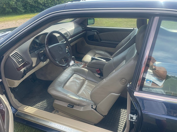 Mercedes-Benz S420 7 of 9