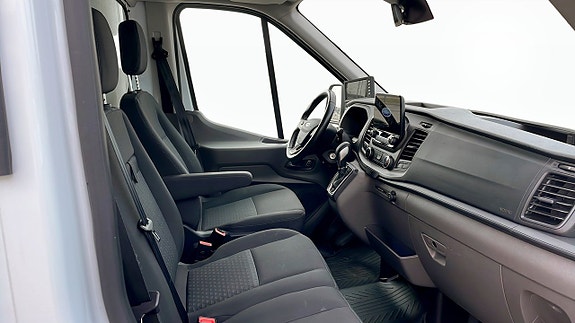 Ford Transit 3 of 10