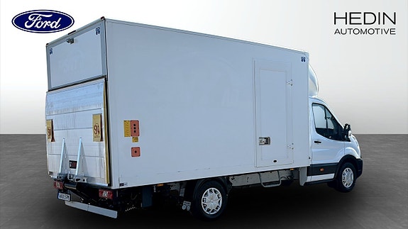 Ford Transit 2 of 10