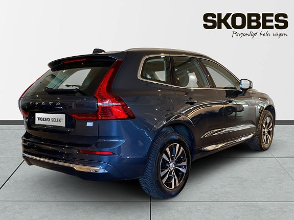 Volvo XC60 8 of 25