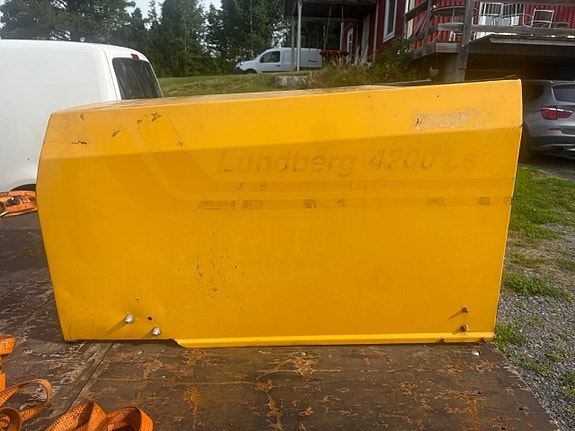 LUNDBERG  4200 2 of 3
