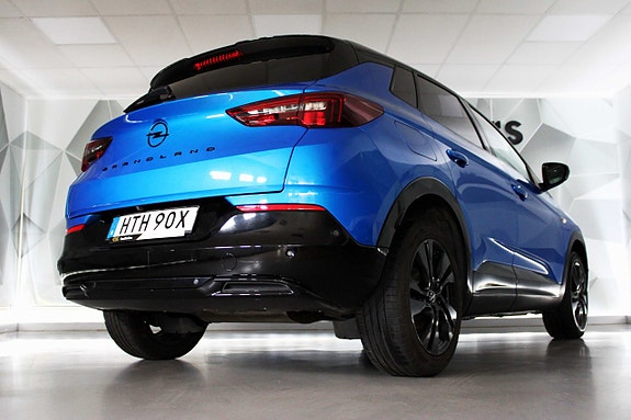 Opel Grandland 8 of 27