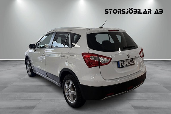 Suzuki S-Cross 5 of 19