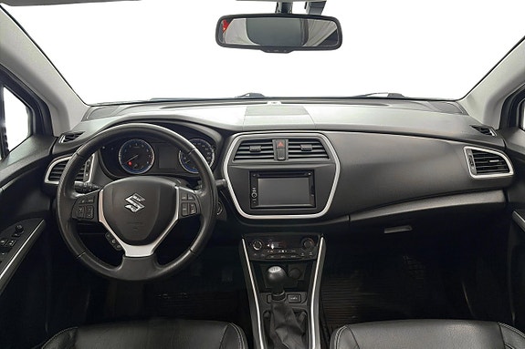 Suzuki S-Cross 11 of 19