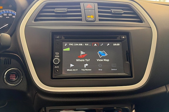Suzuki S-Cross 17 of 19
