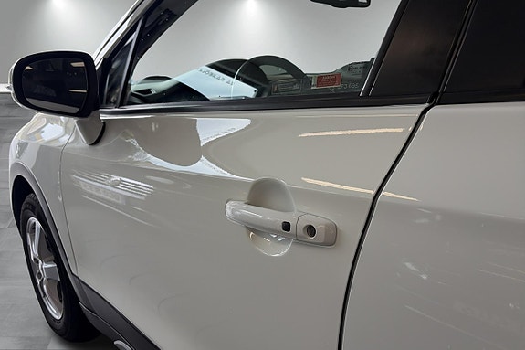 Suzuki S-Cross 13 of 19