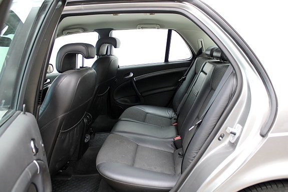Saab 9-5 16 of 23