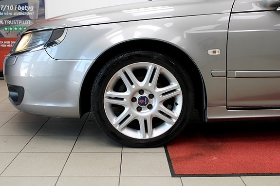 Saab 9-5 18 of 23