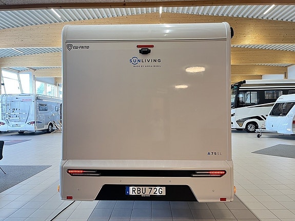 Sun Living A 75 SL (AC+Litium+Solcellx2+Ugn+3 500kg) 5 of 27