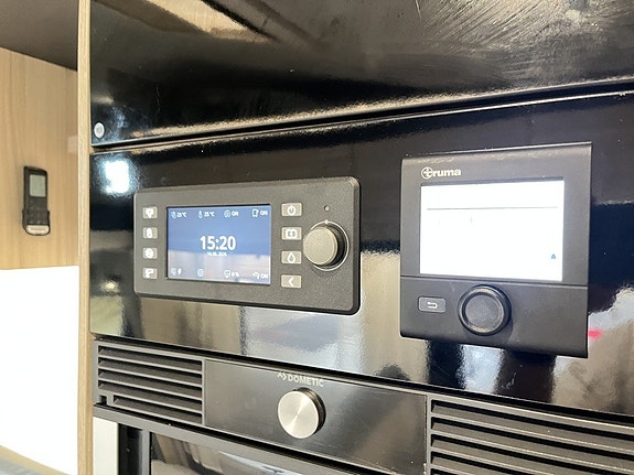 Sun Living A 75 SL (AC+Litium+Solcellx2+Ugn+3 500kg) 24 of 27