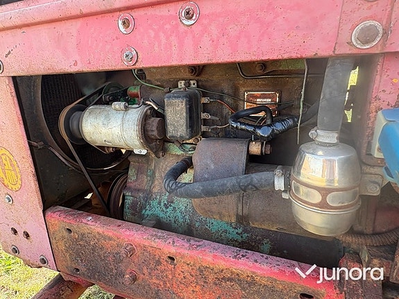 Traktor - BM Volvo, 350 Boxer 18 of 30