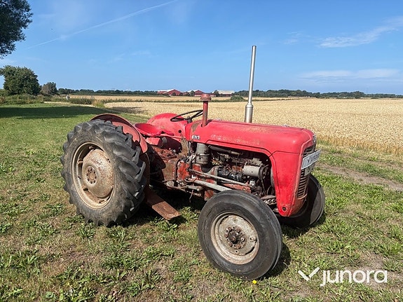 Traktor - Massey Ferguson, 35 7 of 30