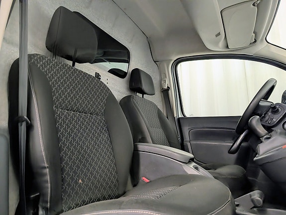 Renault Kangoo Express 9 of 11