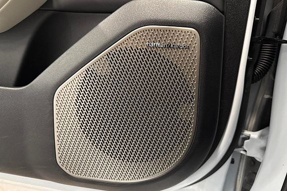 Kia EV4 10 of 24