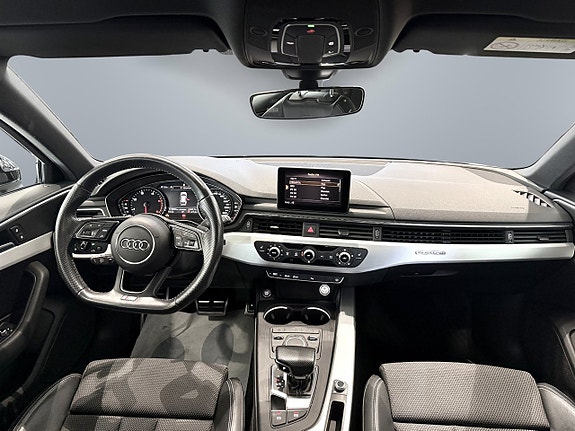 Audi A4 9 of 12