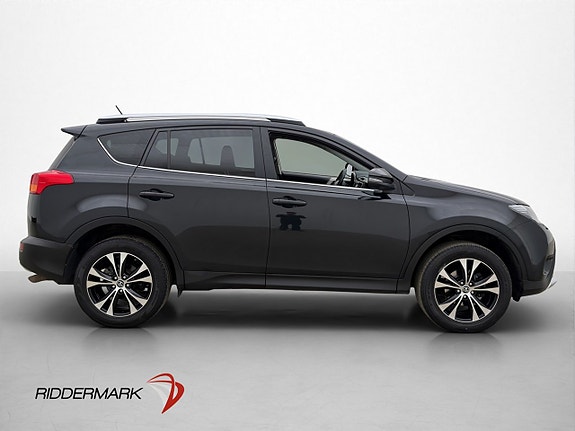 Toyota RAV4 9 of 30