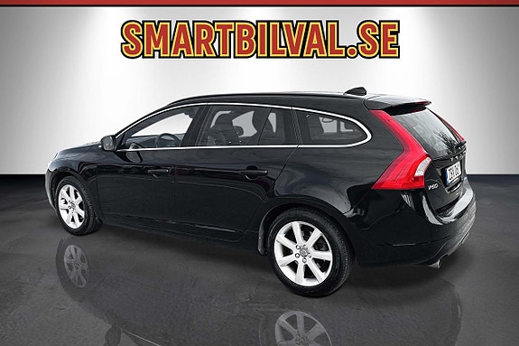 Volvo V60 4 of 30