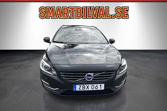 Volvo V60 11 of 30