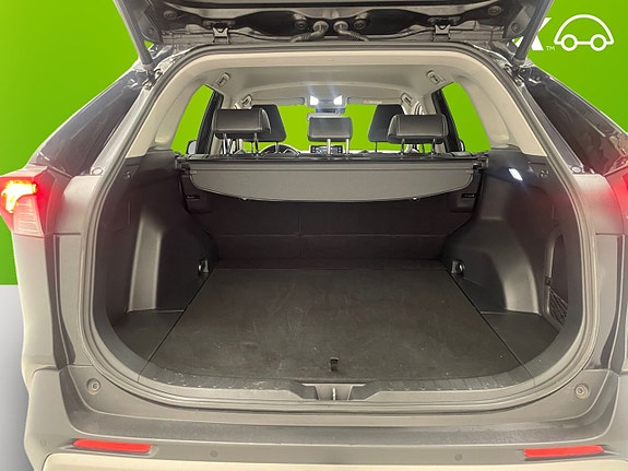 Toyota RAV4 16 of 22