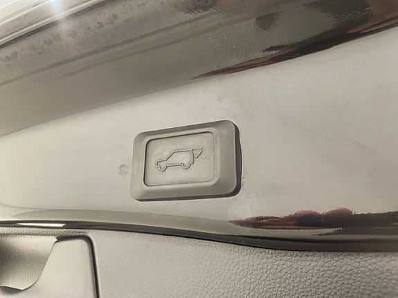 Toyota RAV4 22 of 22