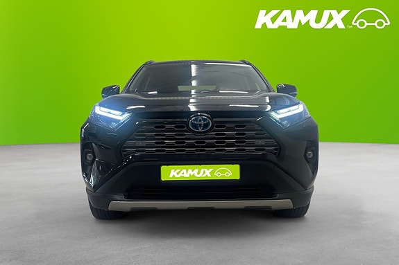 Toyota RAV4 6 of 22