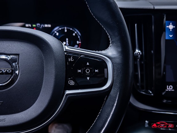 Volvo XC60 22 of 29