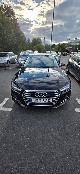Audi A4 5 of 5