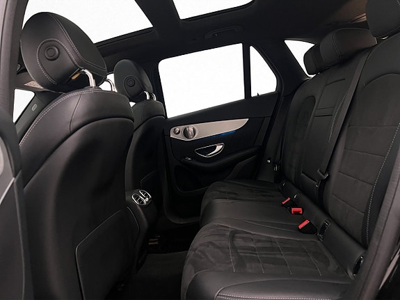 Mercedes-Benz GLC220 d 30 of 30