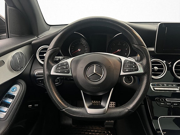 Mercedes-Benz GLC220 d 16 of 30