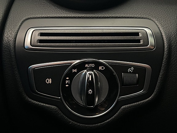 Mercedes-Benz GLC220 d 17 of 30