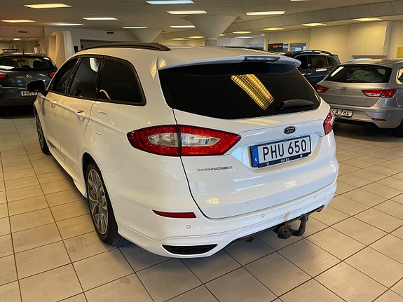 Ford Mondeo 5 of 10
