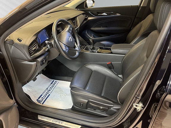 Opel Insignia 6 of 8
