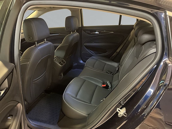 Opel Insignia 7 of 8