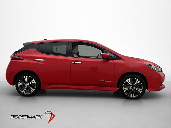 Nissan Leaf 8 of 30