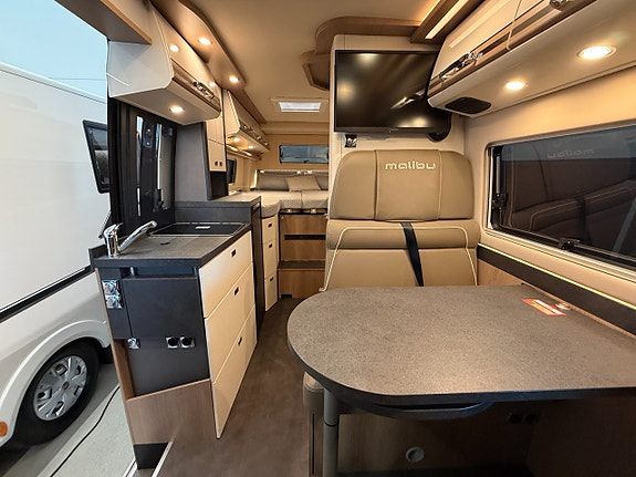 Malibu Carthago Van Genius 641 LE 4x4 Performance *Långbädd* 11 of 21