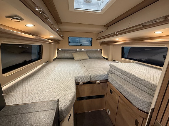 Malibu Carthago Van Genius 641 LE 4x4 Performance *Långbädd* 13 of 21