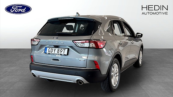 Ford Kuga 2 of 9