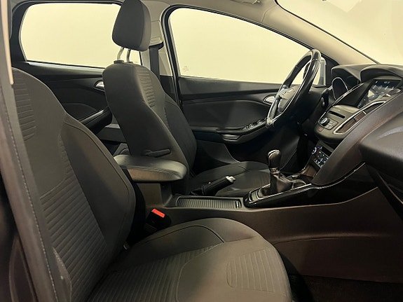 Ford Focus 13 of 23