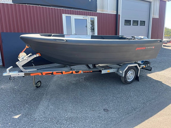 Pioner P14 Fisher med Epropulsion Visnings ex 4 of 5