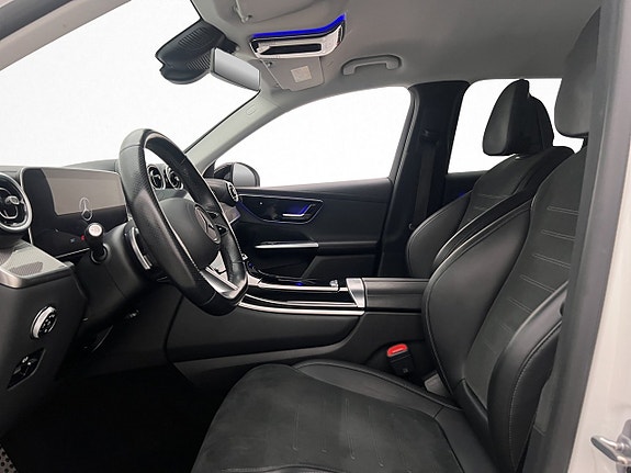 Mercedes-Benz GLC300 e 15 of 30