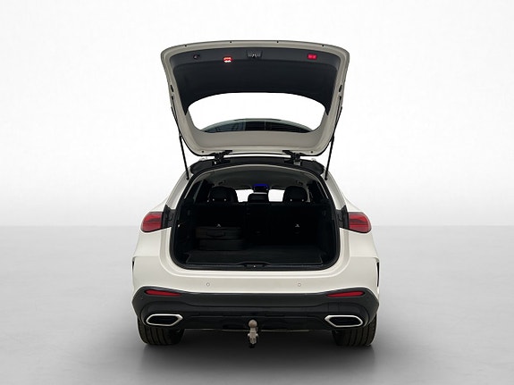 Mercedes-Benz GLC300 e 20 of 30