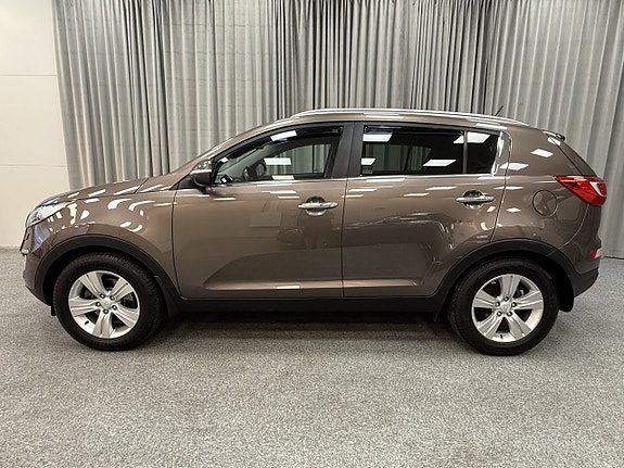 Kia Sportage 2 of 12