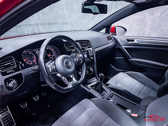 Volkswagen Golf I 11 of 30